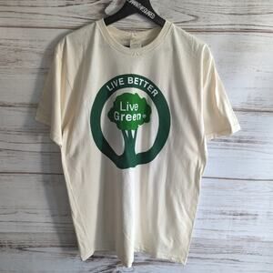 Live Better Live Green Off White Tee Shirt sz Large